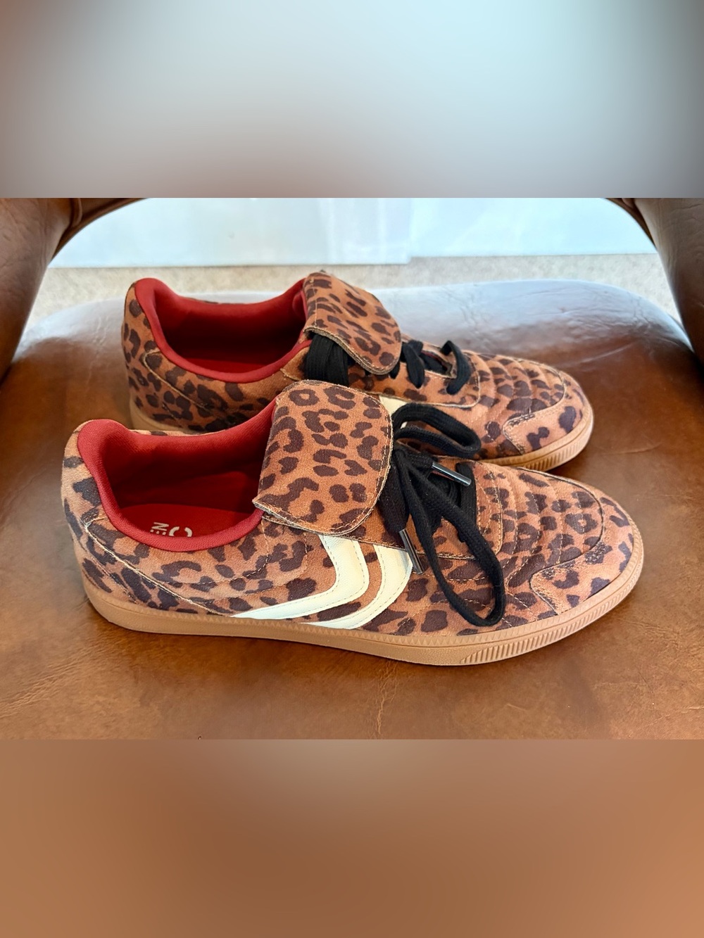 Madden NYC Leopard Print Long Tongue Shoe Women’s Size 7 1/2 Classic sneakers